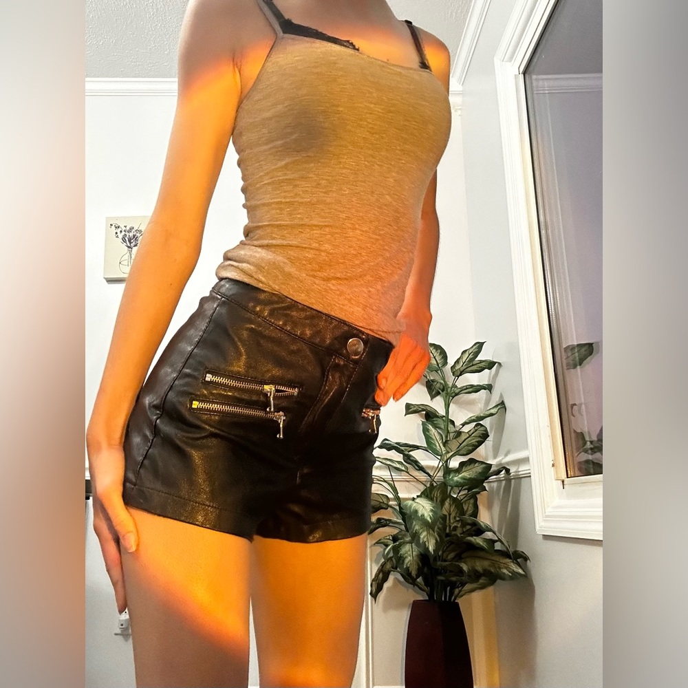 TRENDY Y2K SHORTS